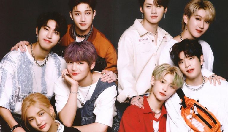 the-youngest-skz-member-is-born-in-quiz-expo