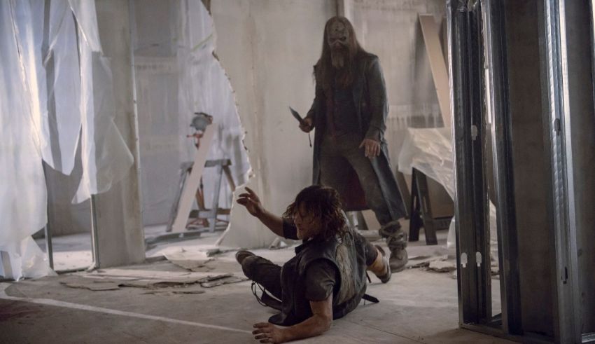 The walking dead - season 6 - episode 7 - a man with a knife on the floor.