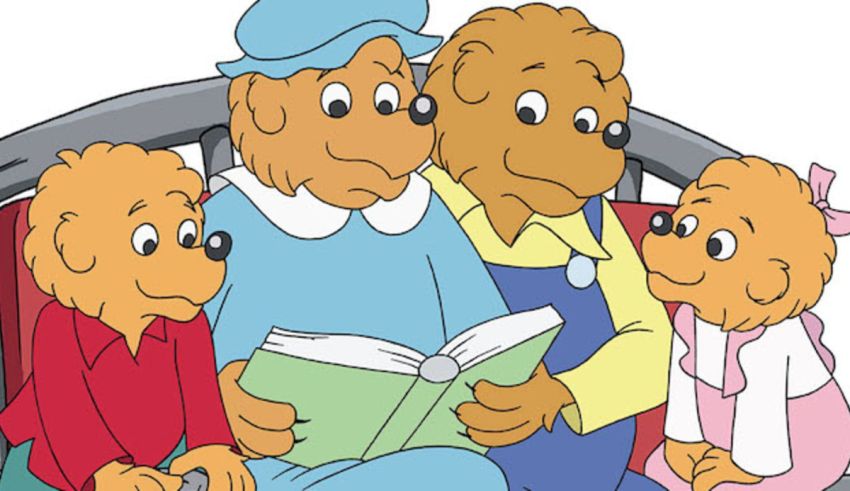 The berenstain bears reading a book.